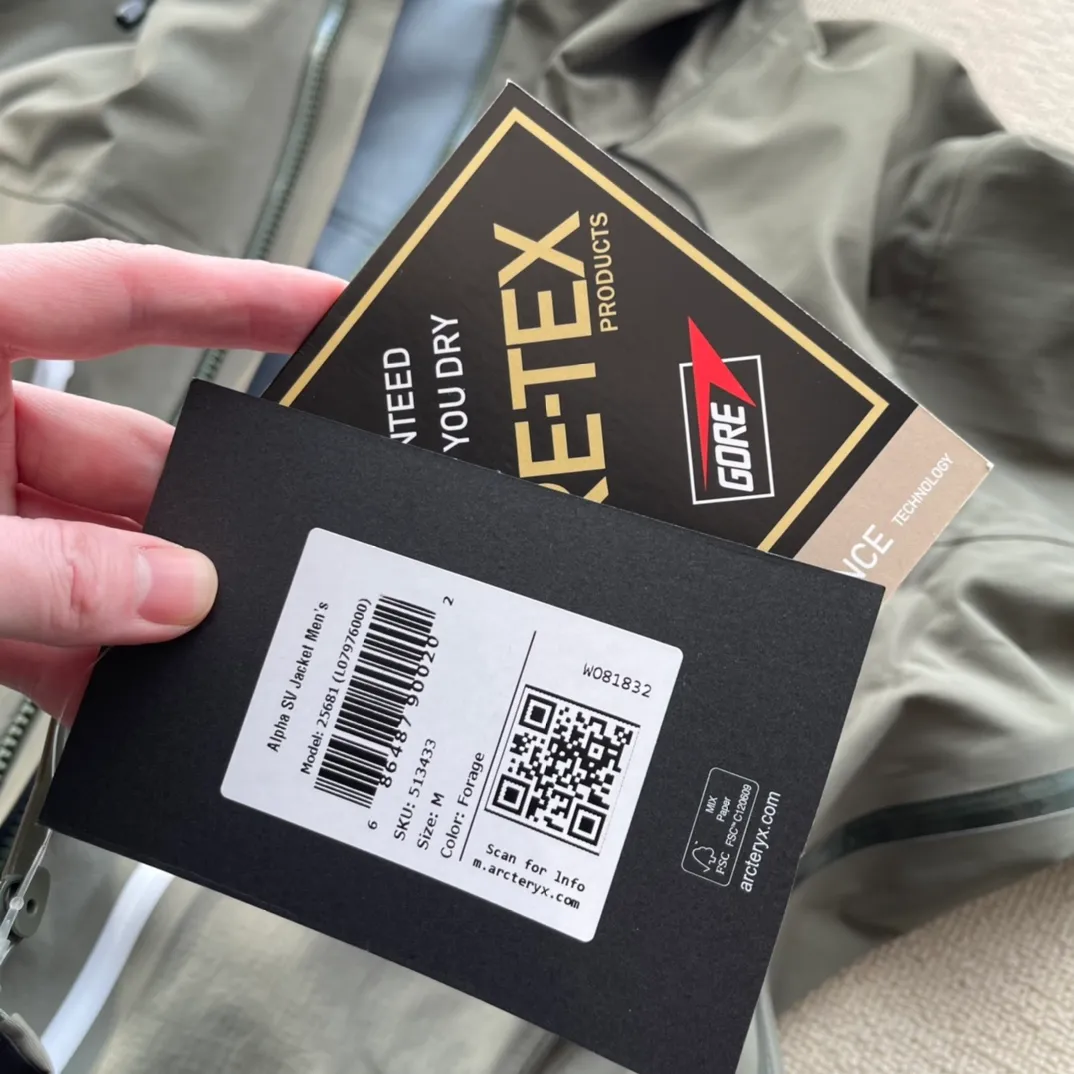 ALPHA sv ｜ ， 。 ， ， ， 。 alpha sv ， ， ， ， 。 6 ，gtx ， ， 。 sv Series～ ， 。 ARC'TERYX Alpha SV/VR 24k GTX ️ ， ，Quality ， ， ， ， ！ ， Versatile ， 3D ，Tri-Durance ， NM 00d-X 3LGORE-TEX Pro ISO 90(ISO 4) Breathable ， Breathable， 。 ，Water Tight RS 。Alpha SV ， Storm Hood ， ， 。 ，VISLON ， Velcro ， Zip-in， Classic ， ， Aplha Series ， ， ！ Color： Gold Size：S M L XL XXL XXXL（ Size） Size 175 120 s S ： 116 66 64 51 M ： 120 67 66 52 L： 124 68 68 53 XL： 128 69 70 54 XXL： 132 70 72 55 3XL： 136 71 73 56